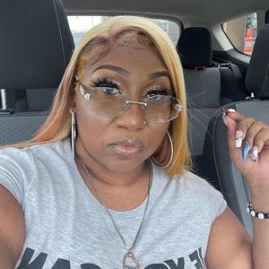 Meet your Posher, Teri